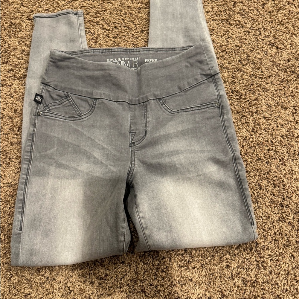 Rock & Republic Gray Jeggings with Elastic Waistband